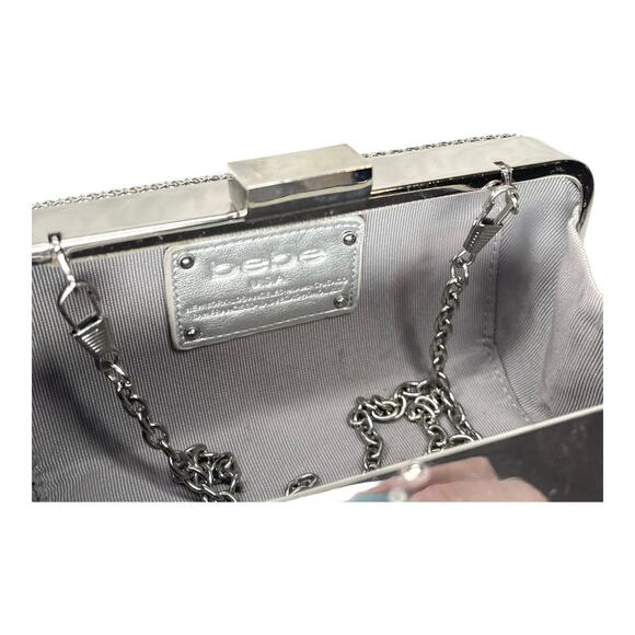 Bebe USA Metal Frame Fashion Clutch HANDBAG Purse Silver Shoulder Chain Strap - Picture 5 of 9